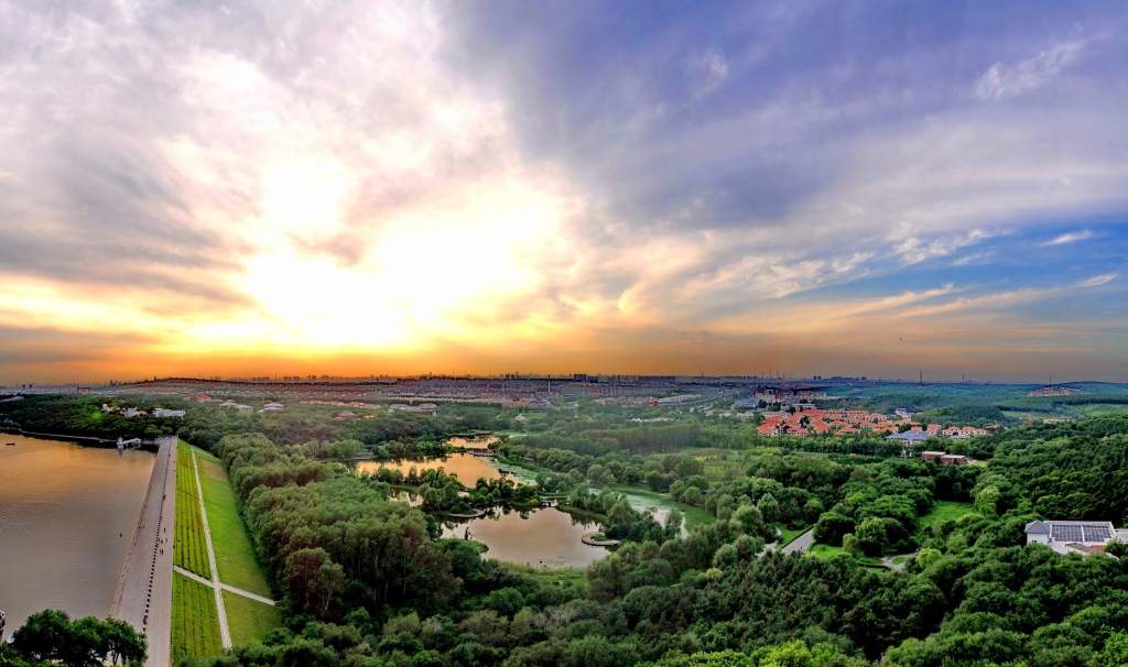 第十二届全国大众冰雪季主会场启动仪式在长春举行