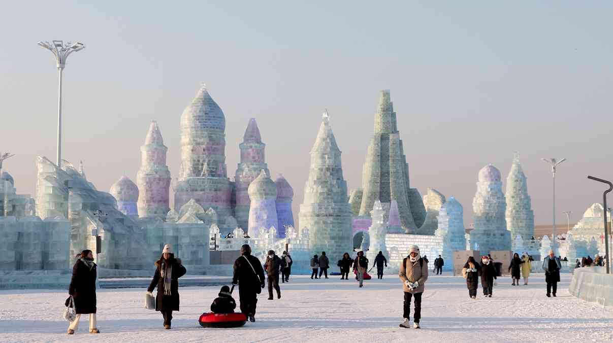 “购在中国”全国冰雪消费季在哈尔滨启动