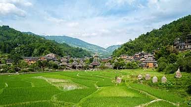 推动文化产业赋能乡村振兴