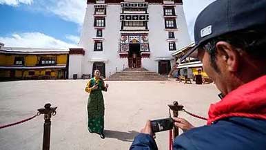 丰富观光体验 “云旅游”带来行业发展新机遇