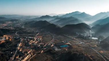 浙江多地打破历史同期高温纪录 今夏避暑游提前火爆