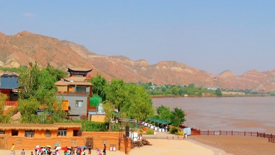 黄河古村换新颜（走进传统村落）