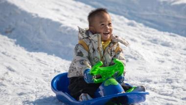 宁夏银川：塞上湖城冰雪乐