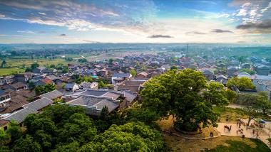 灼灼春华寻寻觅觅 恋恋烟火人间安义