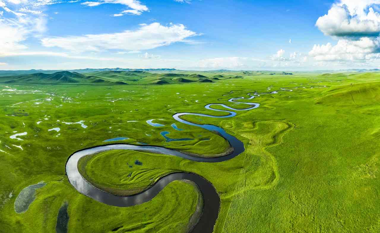 六维协同推动低空旅游可持续发展