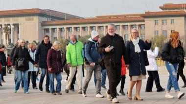 “周五下班去中国”成国外社交媒体新热词 外交部回应