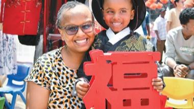 春节申遗成功引发海外华侨华人热烈讨论—— “期待首个非遗版春节更加红火喜庆”