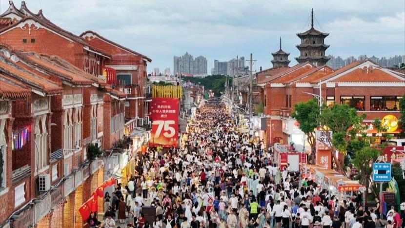 国庆假期消费市场持续升温