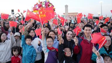 双节相遇！“人文”与“经济”辉映共生