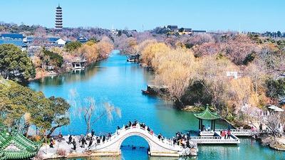 人少、景美、价格“香” 错峰出游正当时